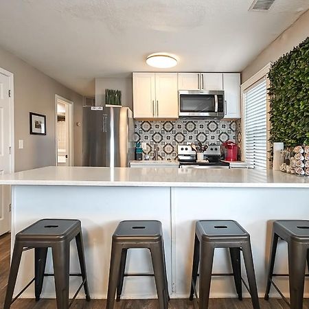 Вилла Heart Of Westport 1Br Канзас-Сити Экстерьер фото